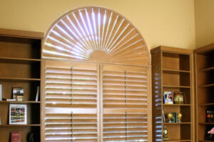 lg-wood-shutter-arch